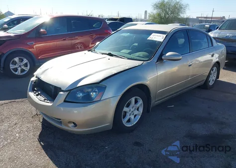 2005 Nissan Altima 2.5 S z USA, uszkodzony, nr VIN 1N4AL11D35N468999